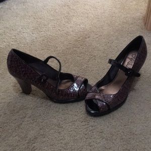 Snake skin heels! NEVER WORN